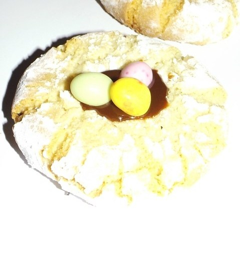 NIDS DE PÂQUES Macaron italien et pâte à tartiner