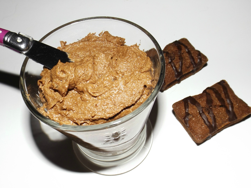 Recette Pâte à Tartiner Brownie Facile (Prête en 10 min)