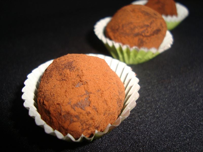 Truffes au chocolat noir facile (avec ou sans Thermomix)