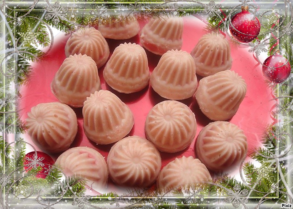 Petits chocolats au chocolat blanc et aux pralines roses (avec ou sans Thermomix)