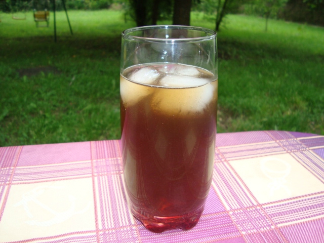 Thé glacé pétillant maison