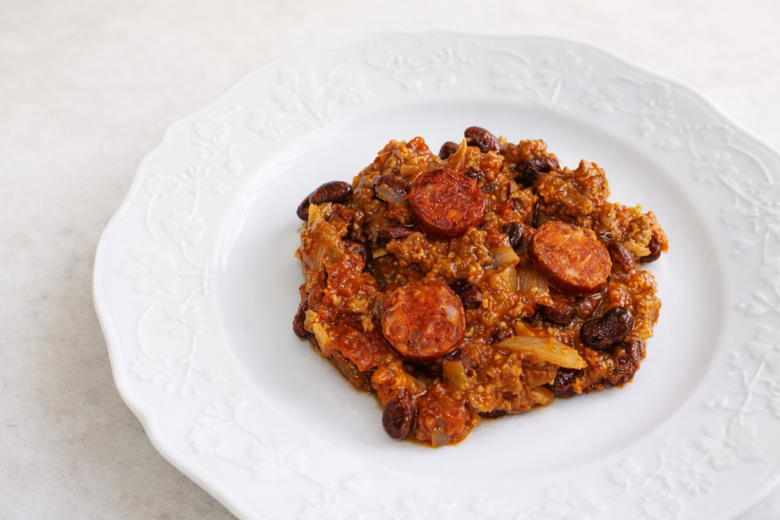 Chili con carne maison (recette facile, savoureuse et épicée)