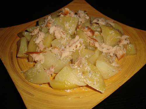 Salade de pommes de terre à l&rsquo;aneth et filet de maquereau fumé