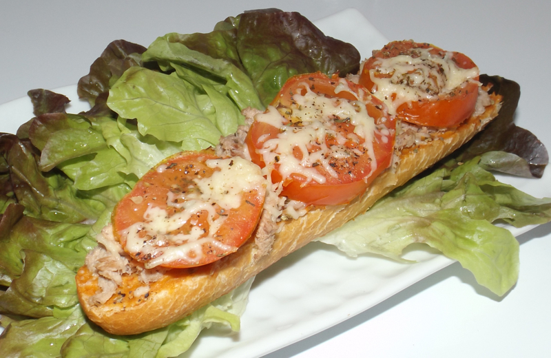 Croq&rsquo;baguette au thon à la Provençale