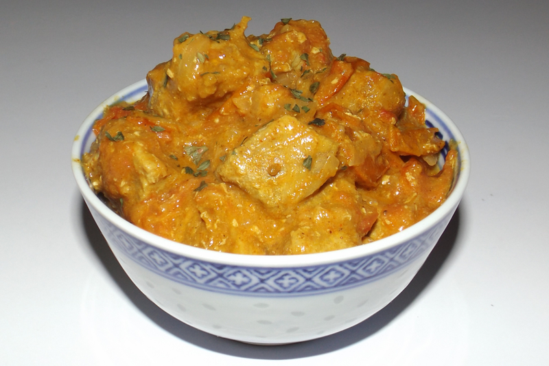 Sauté de porc aux tomates cerises et au lait de coco