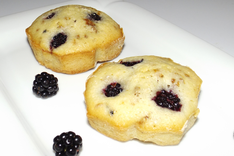 Financiers aux 2 mûres et au chocolat blanc
