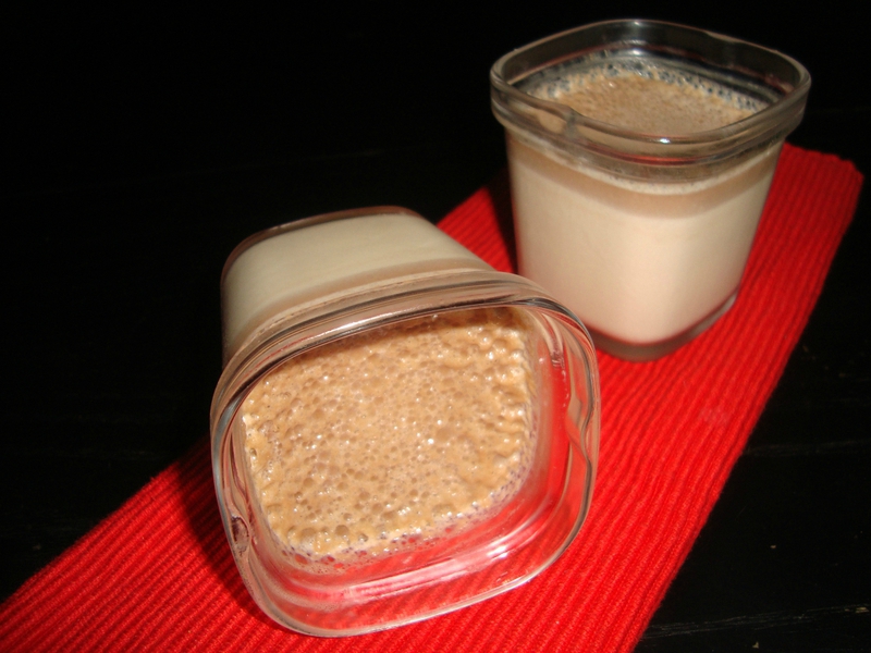 Petits pots de chocolat pralinoise (à la Multidélices)