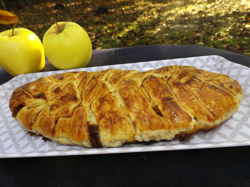 Tresse feuilletée aux pommes et au sirop d&rsquo;érable