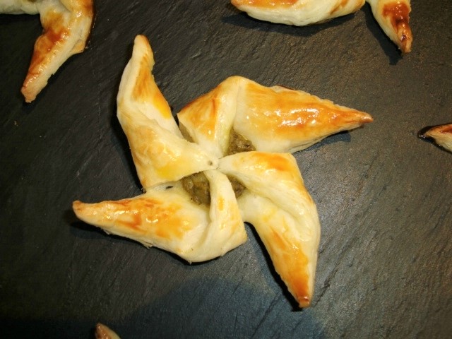 Feuilletés apéritifs moulin à vent à la tapenade verte