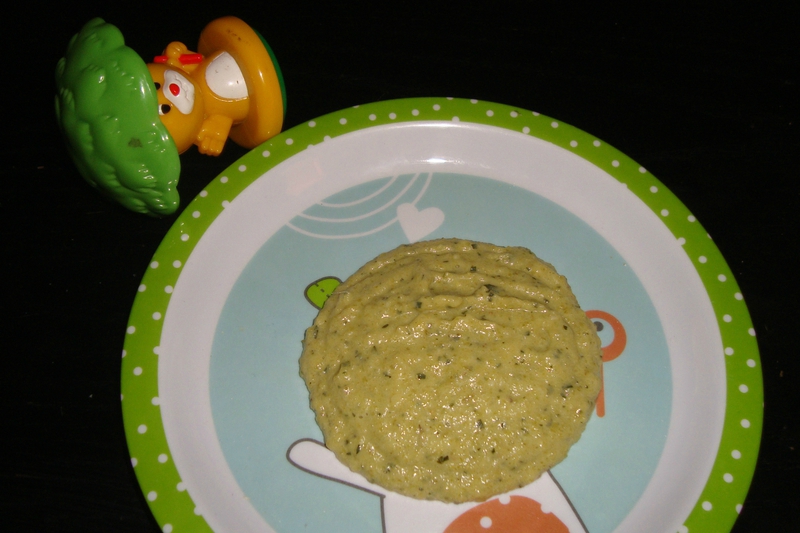 Purée mousseuse de pois gourmand DES 9 MOIS