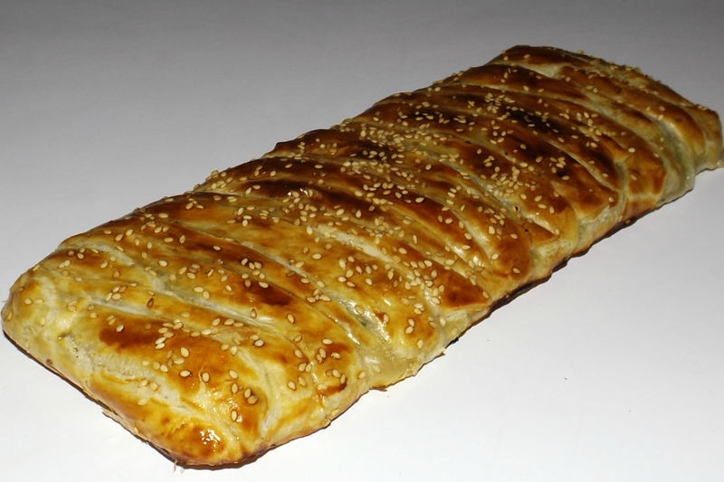 Tresse feuilletée au saumon fumé, poireau et fromage ail et fines herbes