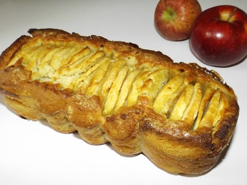 Recette Facile de Cake aux Pommes à l&rsquo;Ancienne🍎