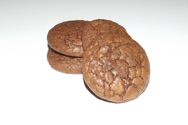 Cookies craquelés au chocolat et au poivre de la Jamaïque