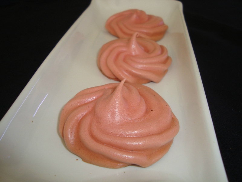 Meringues au sirop de coquelicot