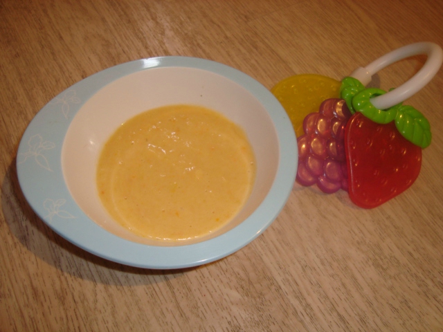 Soupe carotte/poireau/pomme de terre à la vache qui rit DES 6 MOIS