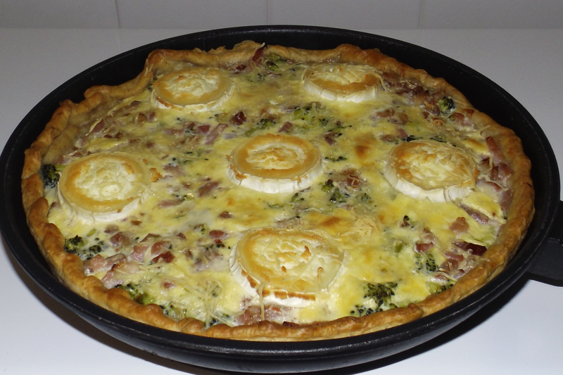 Tarte aux brocolis, aux lardons et au fromage de chèvre