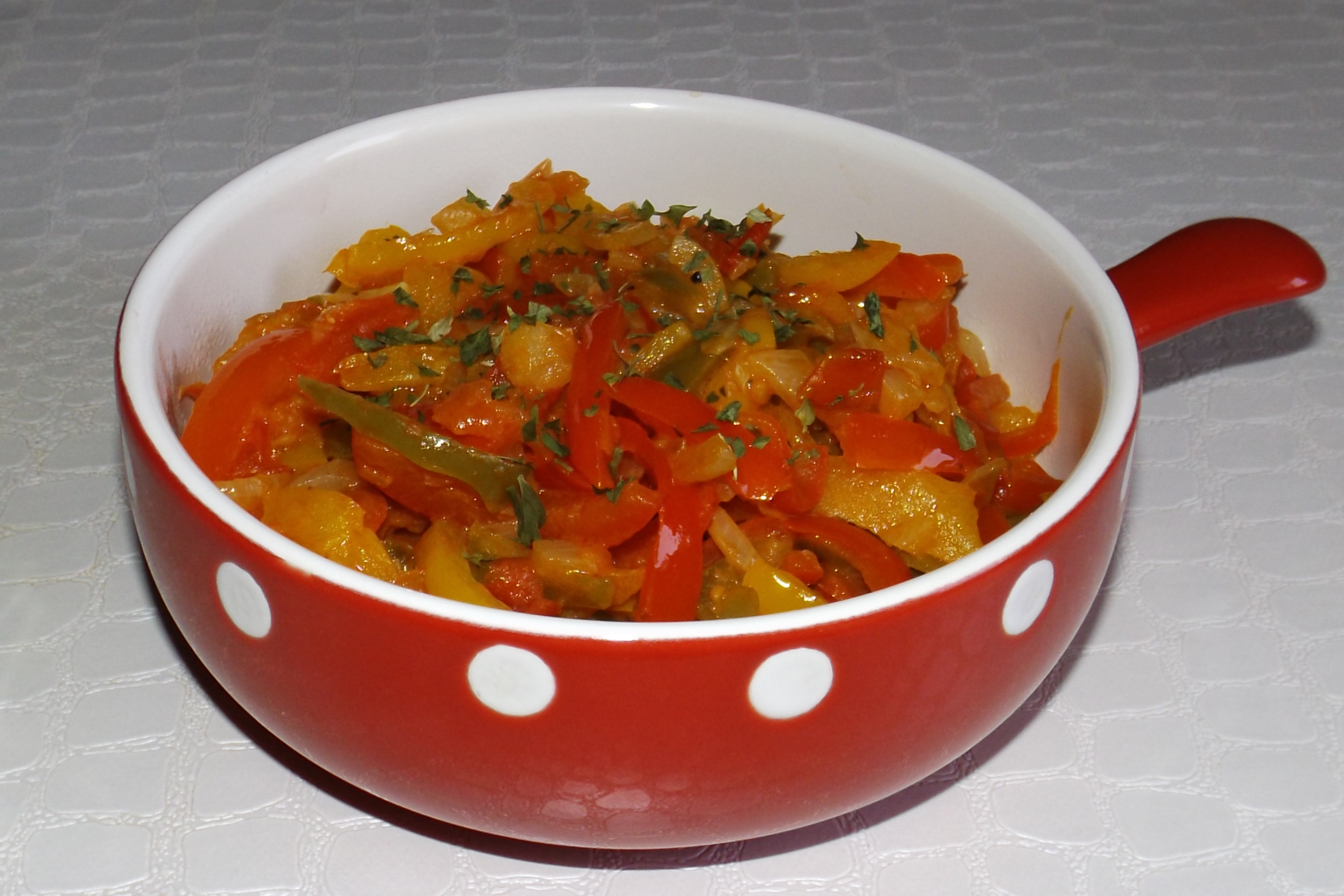 Wok de poivrons aux tomates CAJUN