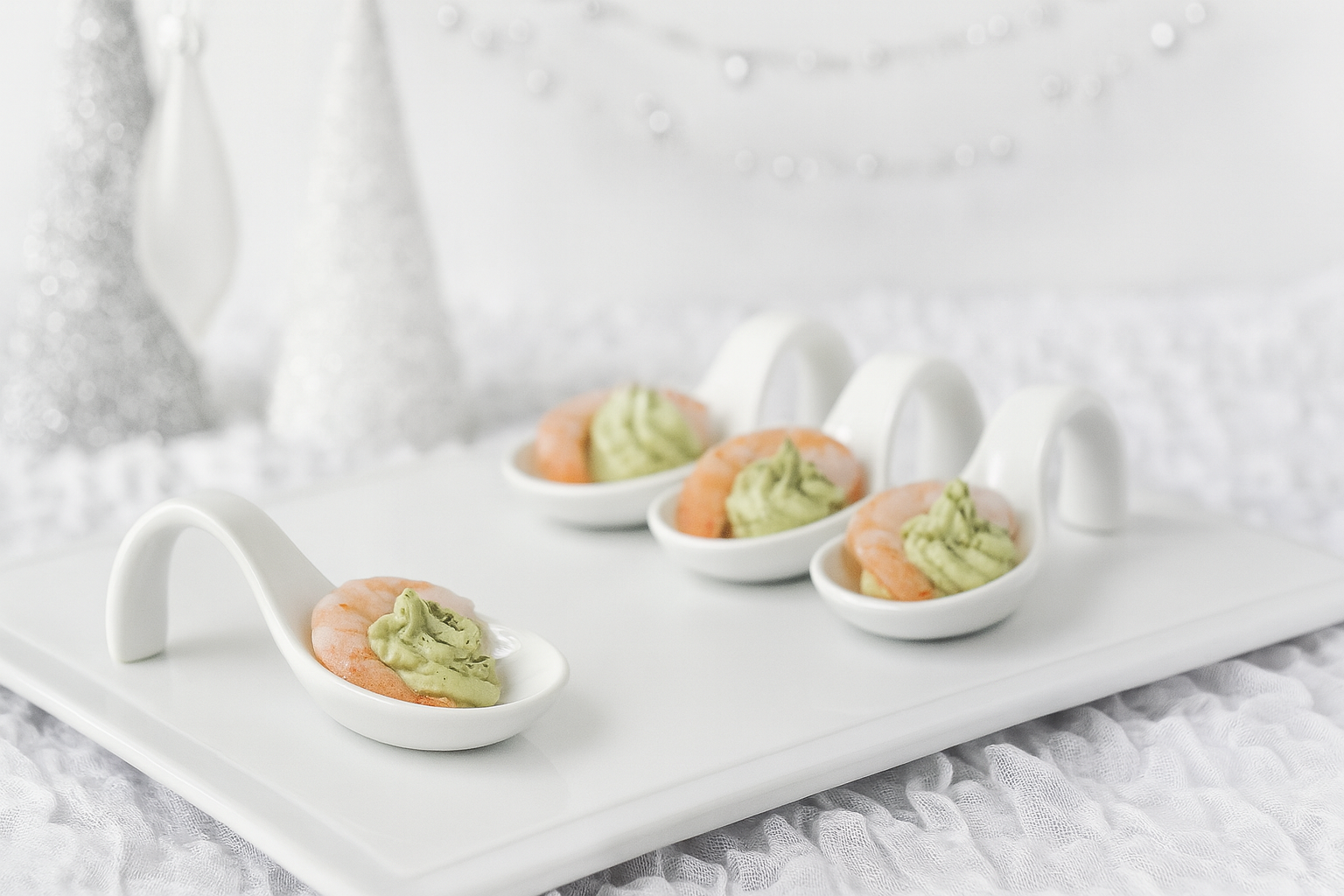 Cuillères Avocat et Crevettes : Recette Apéritive Facile