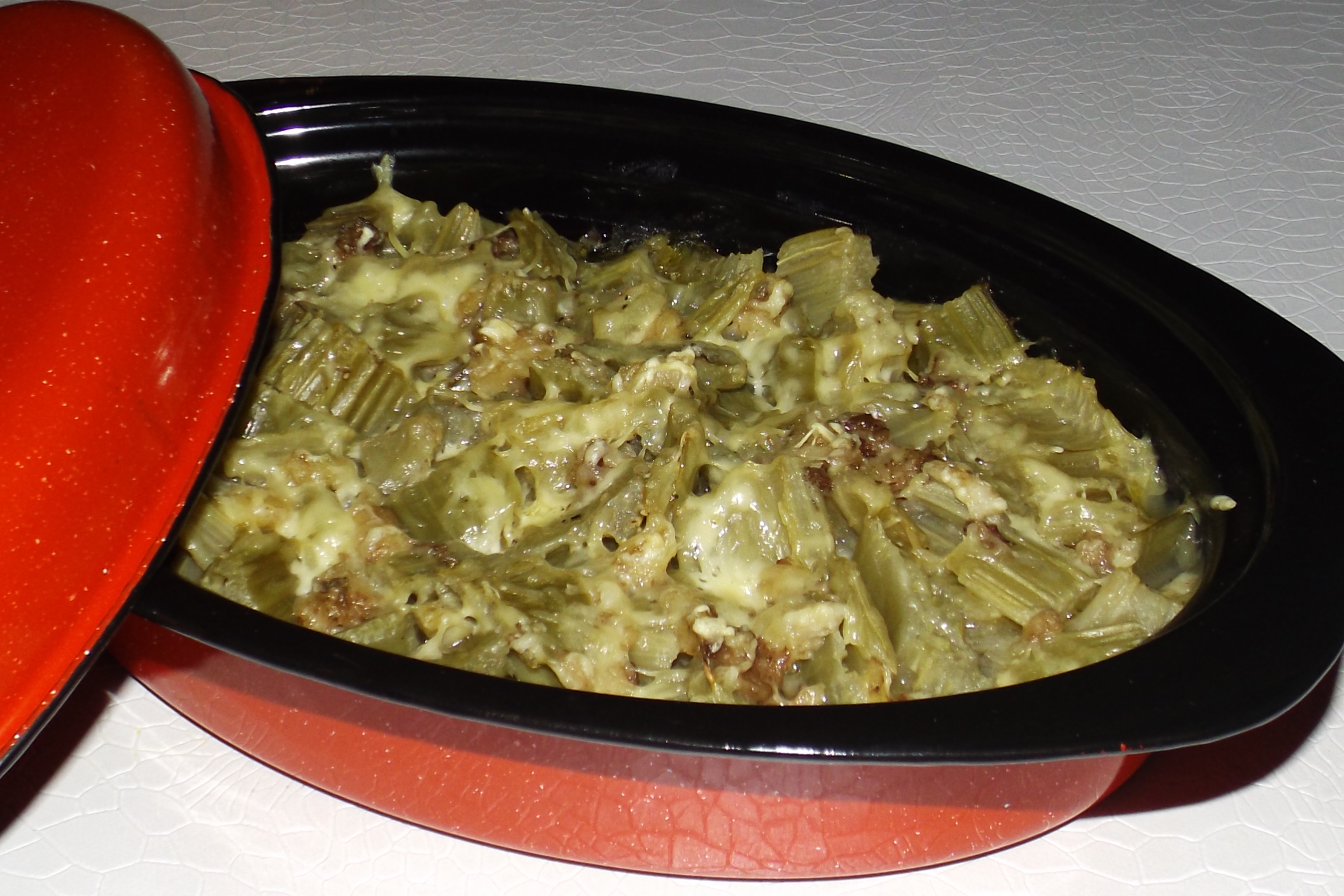 Gratin de cardons à la moelle (recette classique lyonnaise)