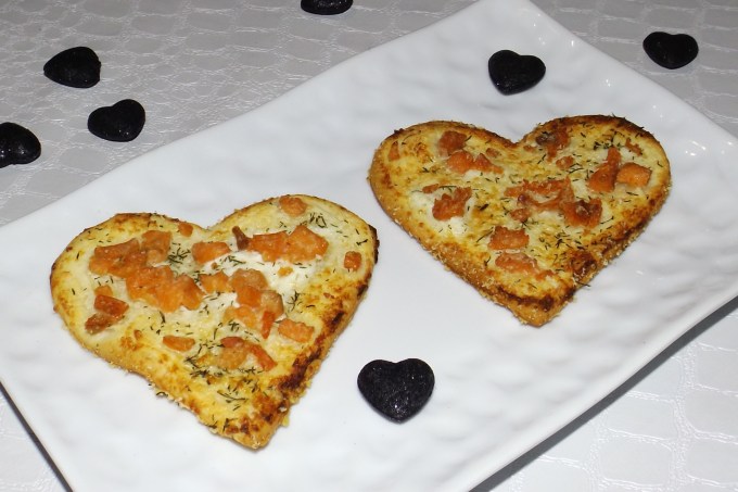 Pizzette blanche à la truite fumée (St-Valentin)