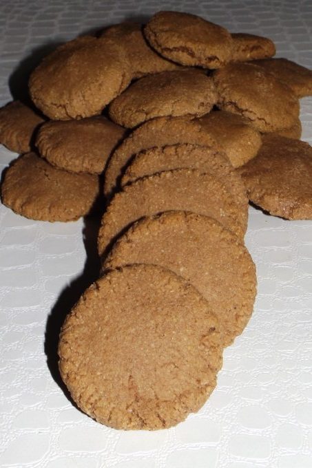 Biscuits au cacao et aux amandes
