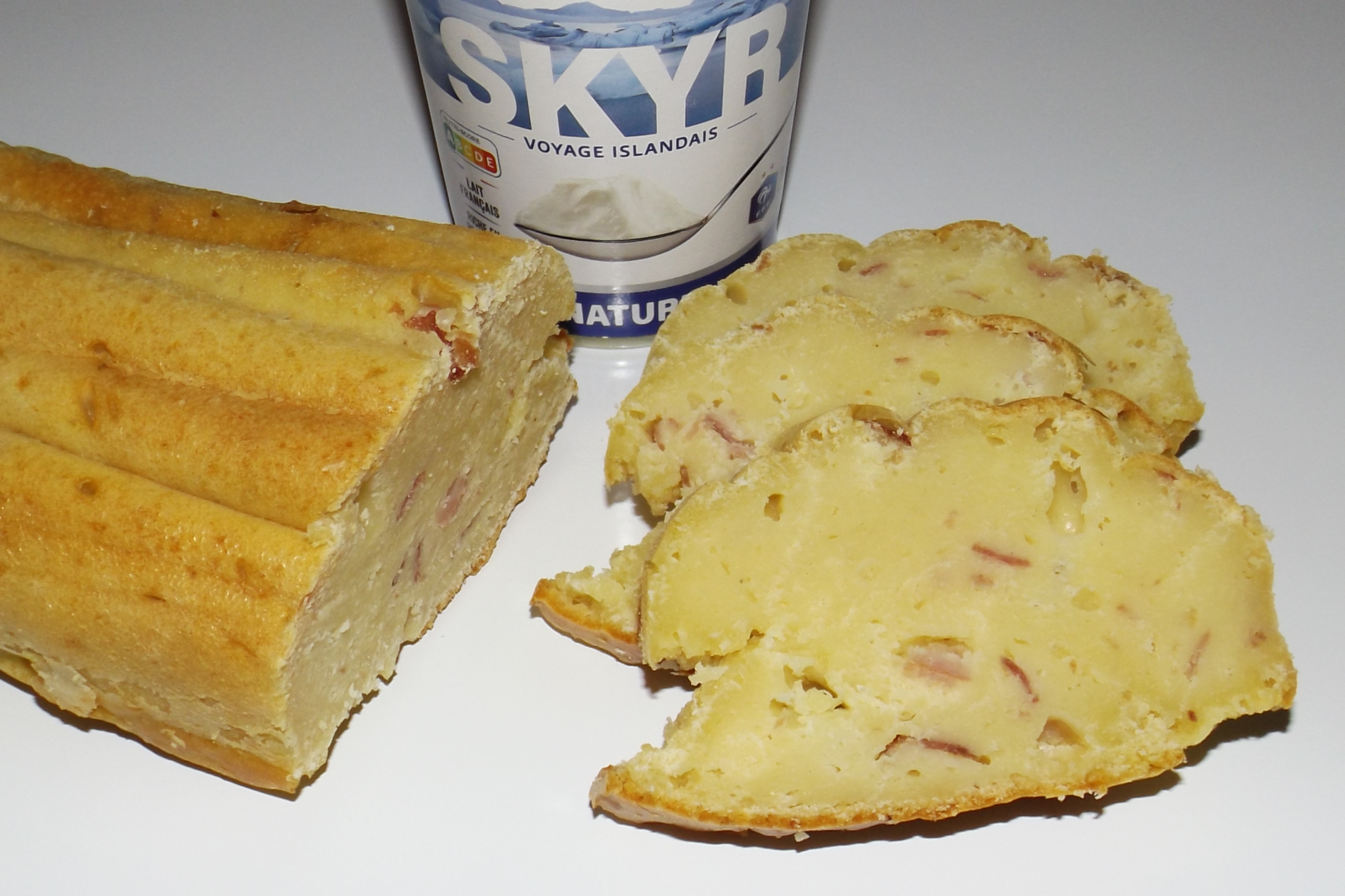 Cake salé allégé au Skyr (avec ou sans Thermomix)