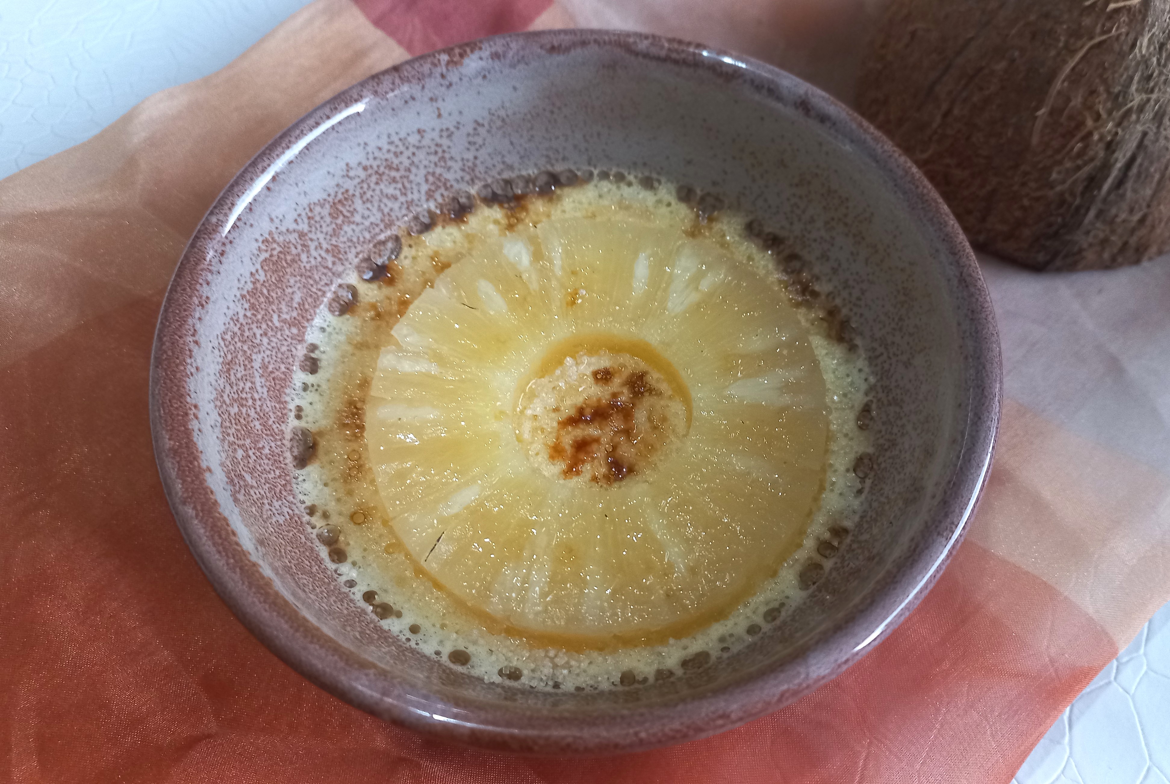 Crème brûlée coco et ananas (avec ou sans Thermomix)