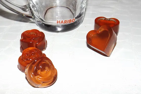 Bonbons gélifiés à la fraise (recette faite maison)