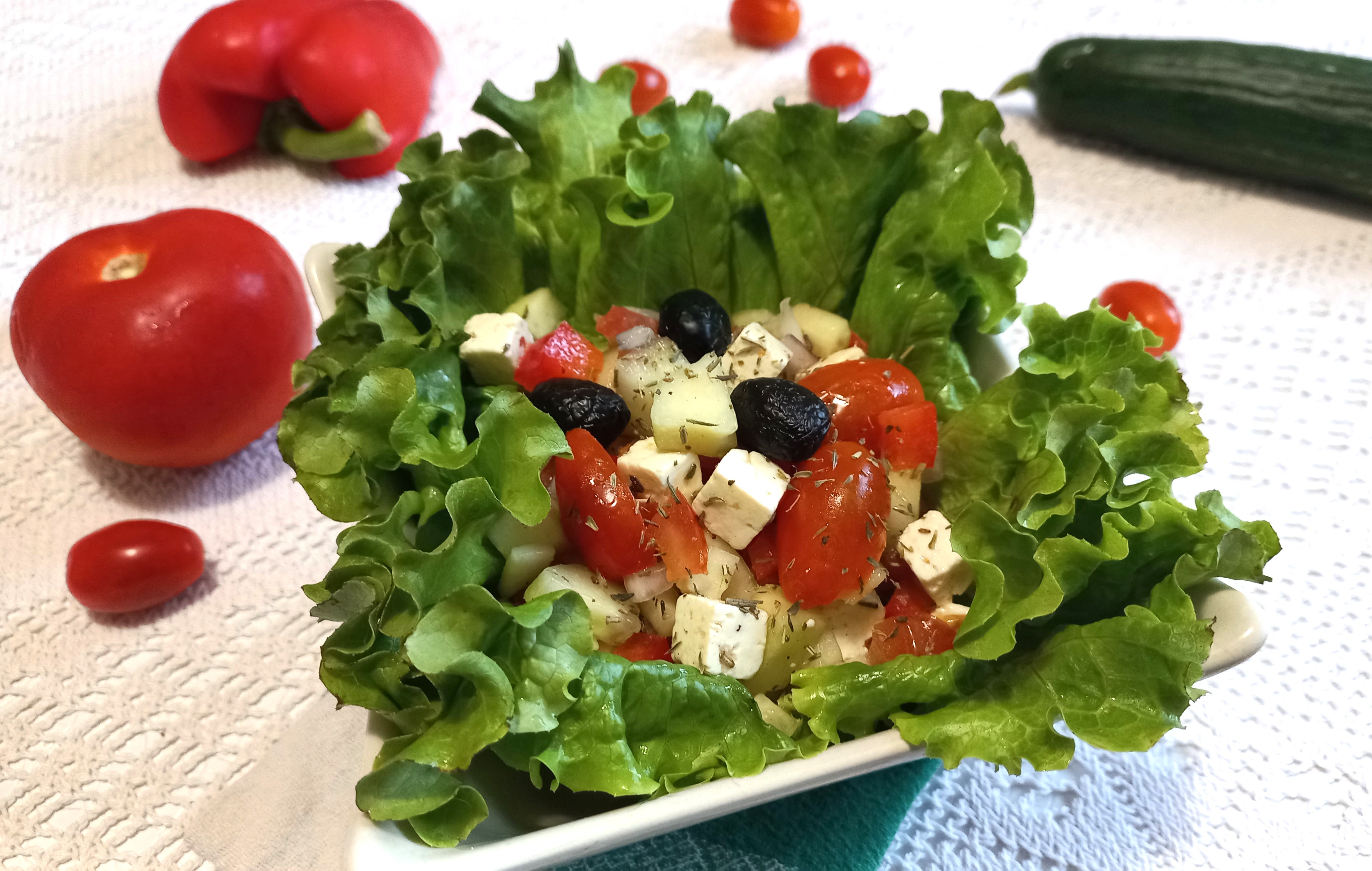 Recette authentique de la salade grecque « horiatiki »